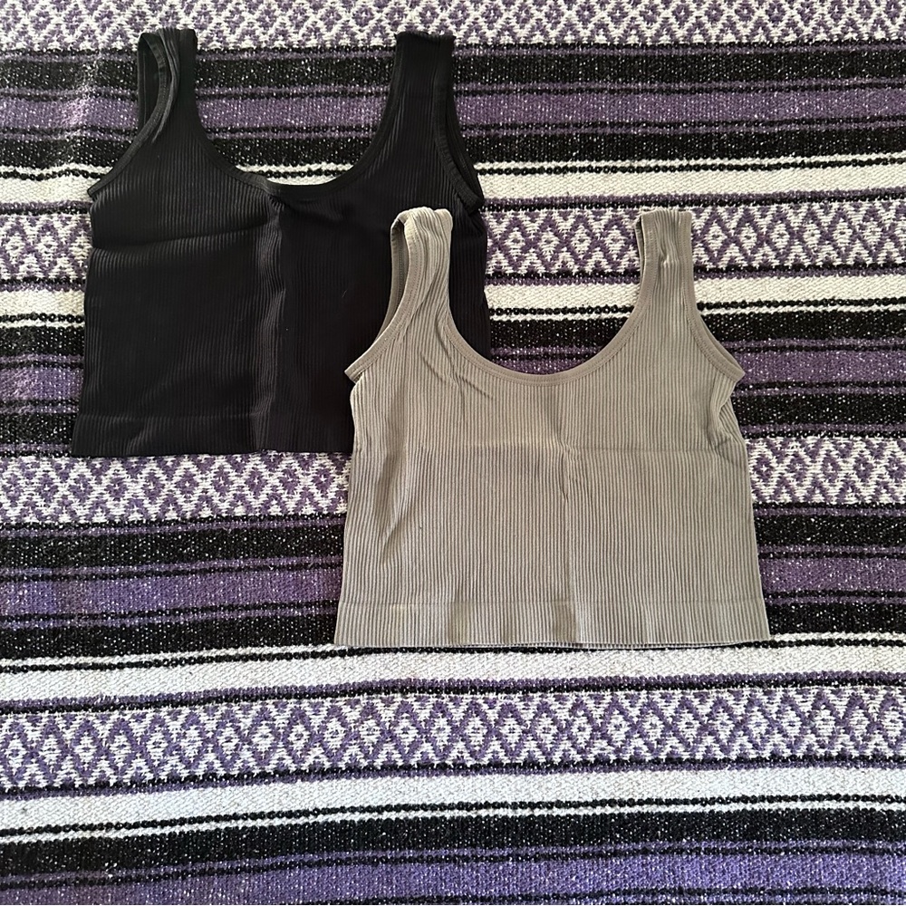 Sport tops